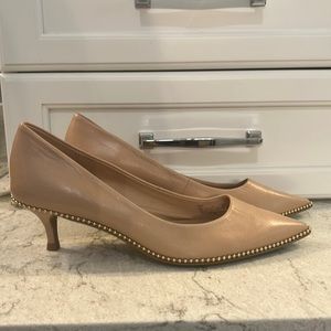 Coach Size 8B women's Kitten Heel pumps